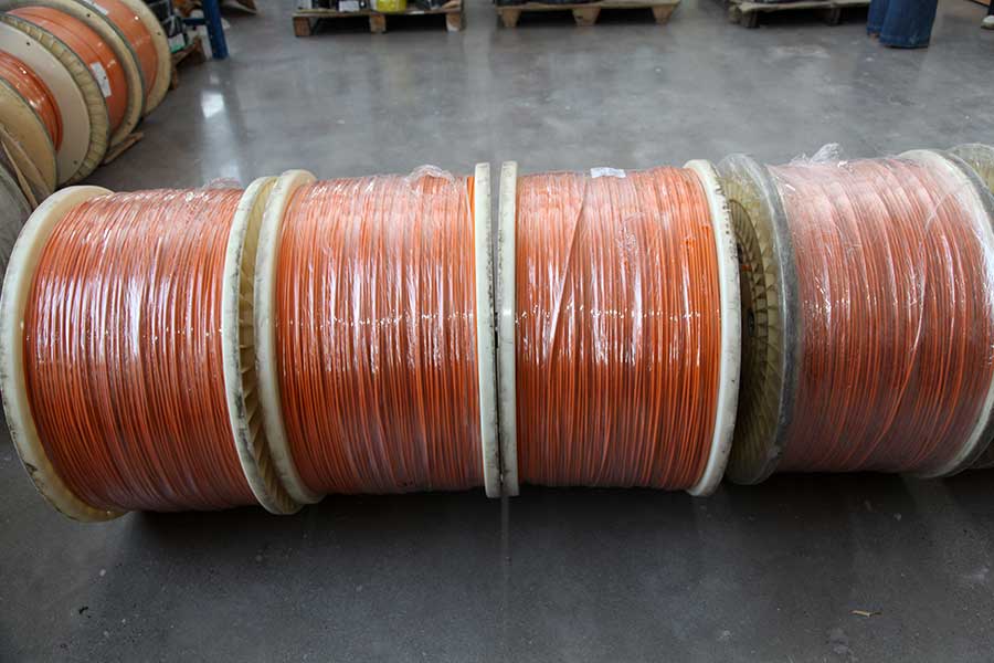QVR-125 Irradiation Cross-Linked Automotive Low-Voltage Wire